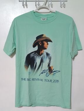 Kenny Chesney 2015 Big Revival Tour Shirt